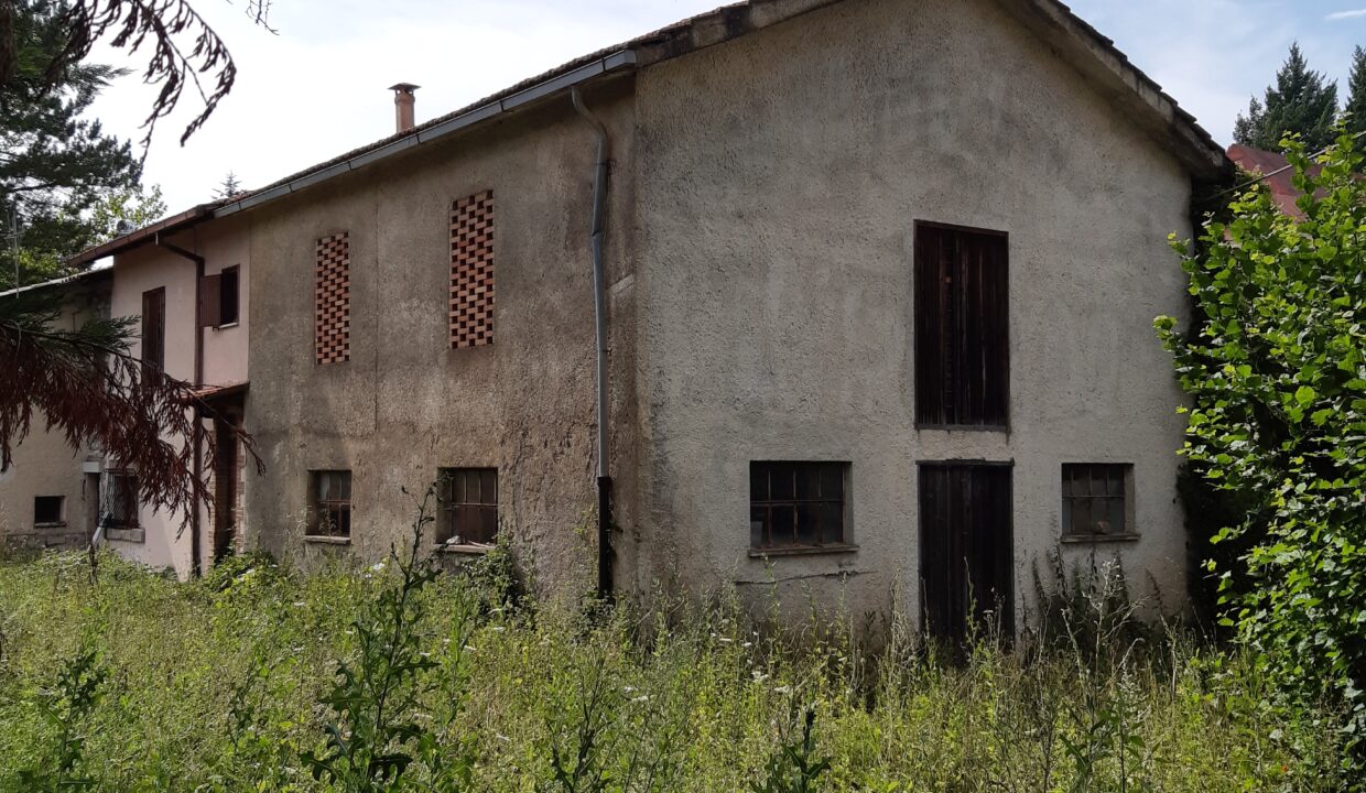esterno