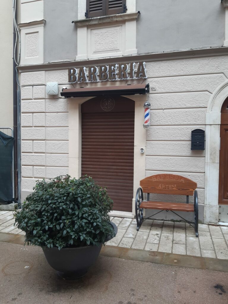 Negozio in vendita a Leonessa corso San Giuseppe